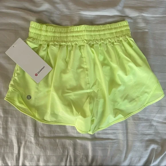 NWT lululemon faded zap hotty hot high rise shorts 2.5”